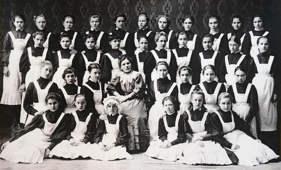 Ставропольские гимназистки