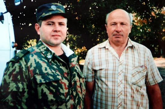  Василий с отцом Владимиром Ивановичем.