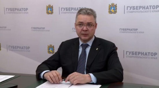 На фото - кадр из видеообращения главы Ставрополья